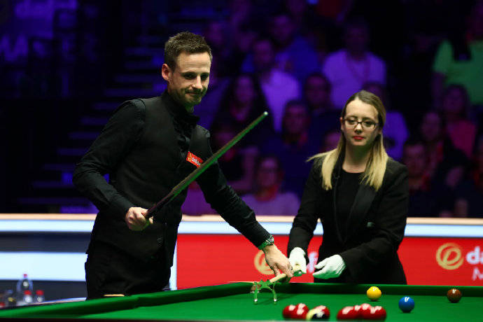 制造威胁 制造威胁