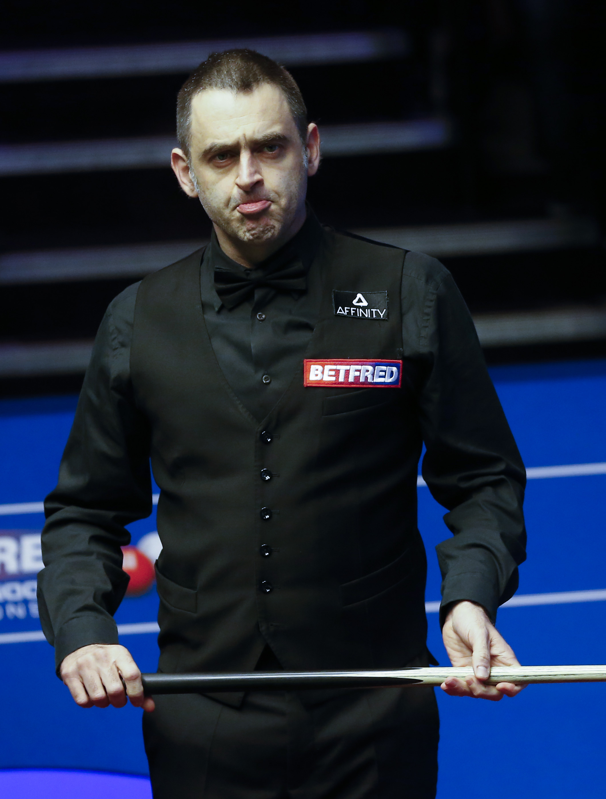 成功奠定基 成功奠定基