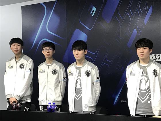 择保持沉默 择保持沉默