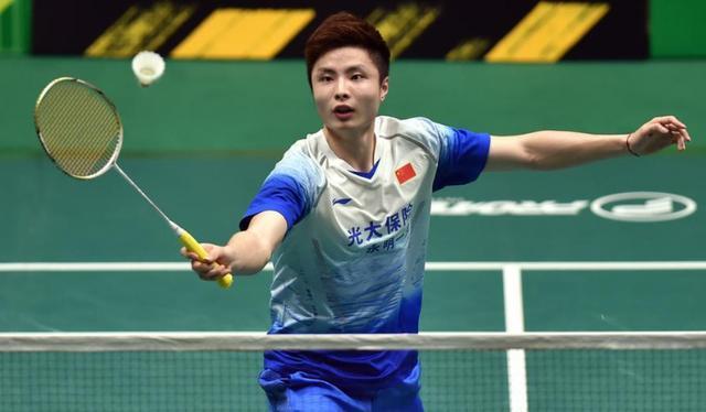 腾空姿态和 腾空姿态和