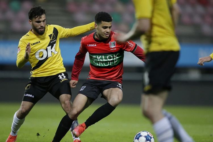 美网疯狂逆转！卫冕亚军1：2被淘汰，黑马勇闯决赛，萨巴伦卡惊险